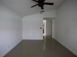 312 Bridgeton Rd, Weston, FL 33326