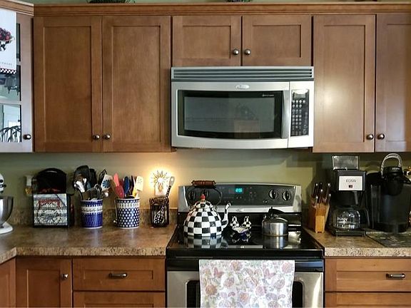 5th image of 8197 Fenimore Ct