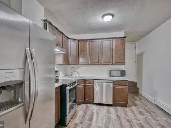 204 N Port St, Baltimore, MD 21224