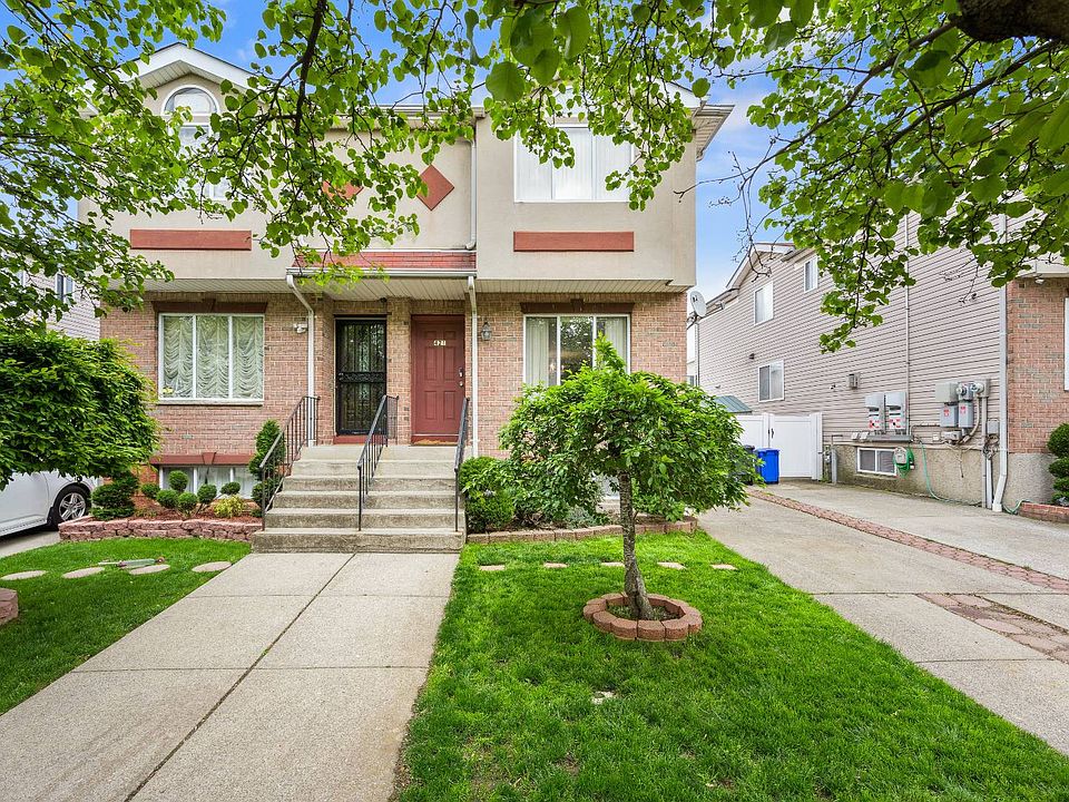 1st image of 421 Bartlett Ave
