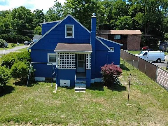 3rd image of 321 Norris Ave