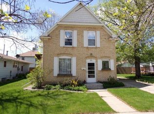 315 4th Ave NE, Valley City, ND 58072