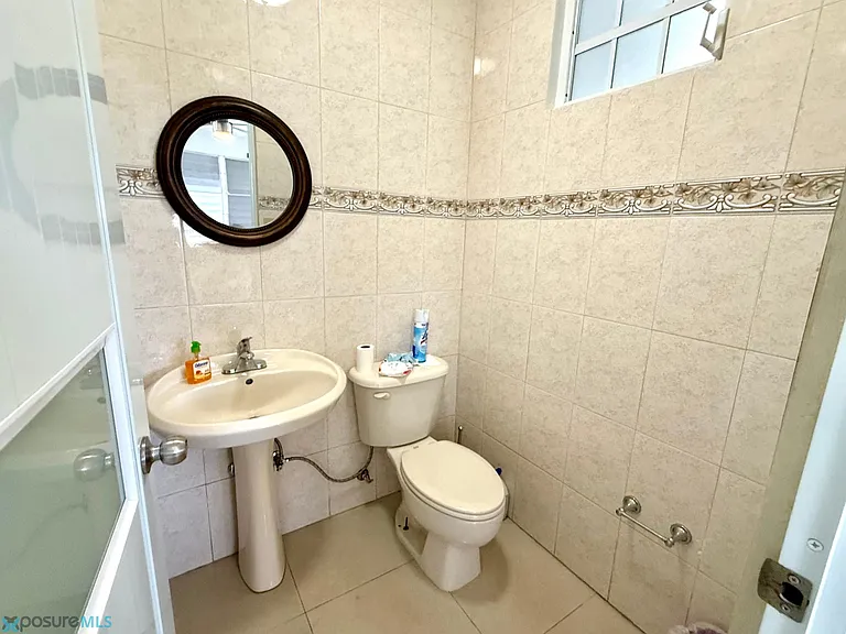 3704 Moralon — Photo 11