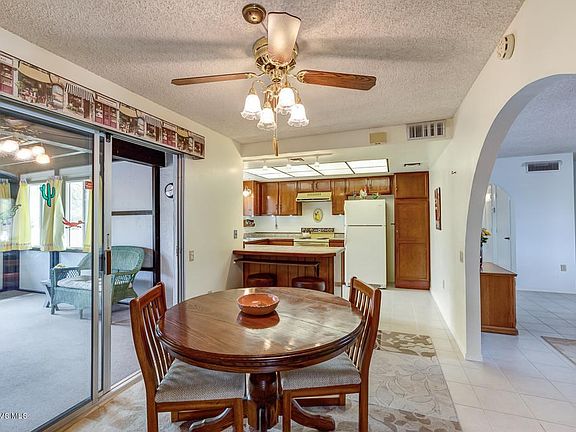 3rd image of 1585 N Paseo Maravilloso