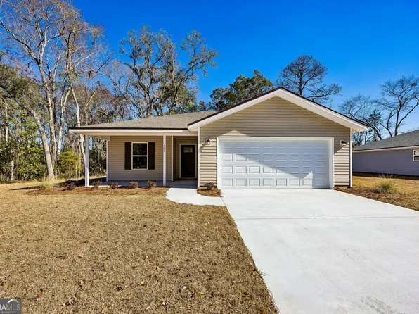 405 Old Mill Dr, Saint Marys, GA 31558