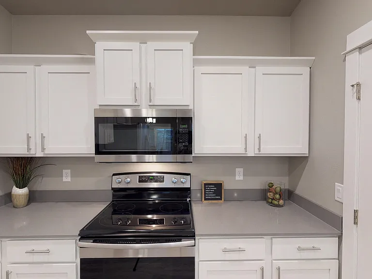 Maple Wood Townhomes — Photo 6