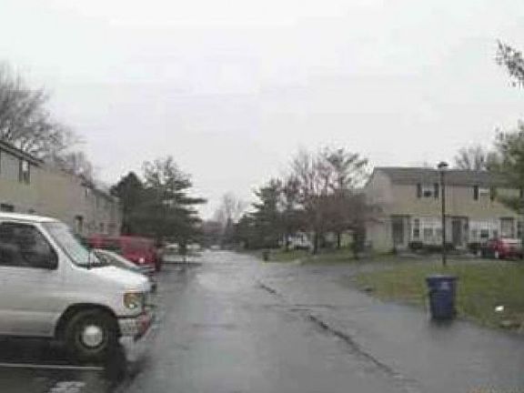 5th image of 7807 Barkwood Dr