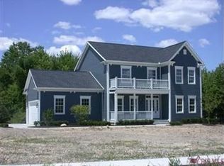 4590 Rutherford Dr, Canfield, OH 44406