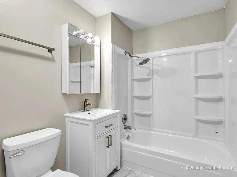 2506 Algonquin Rd #18 — Photo 16