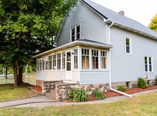 9959 N Ahlgrim St, Demotte, IN 46310