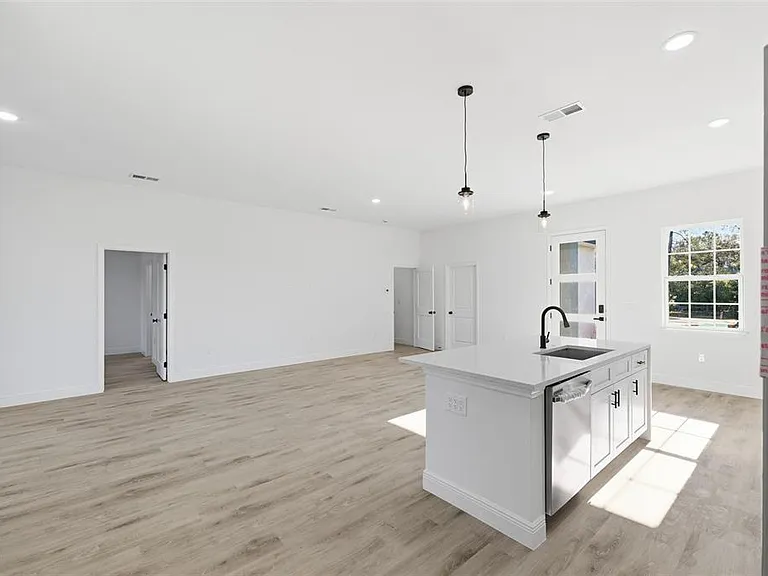 3699 SW 169th Pl — Photo 11