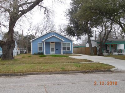 321 18th Ave N, Texas City, TX, 77590