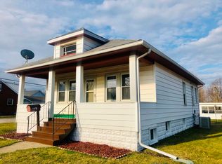 1801 Clement St, Crest Hill, IL 60403