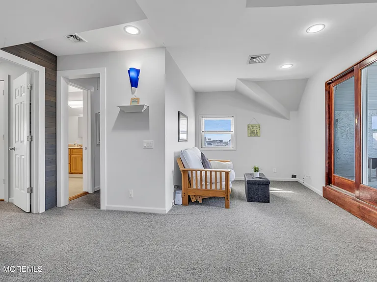 492 Ocean Ave — Photo 43