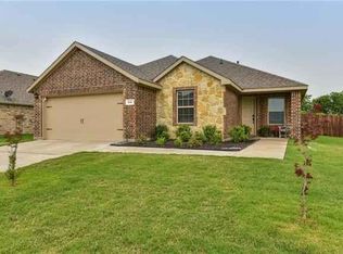 111 Pony Ct, Waxahachie, TX 75165