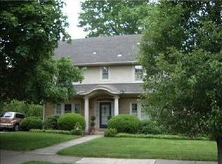 214 Outlook Dr, Pittsburgh, PA