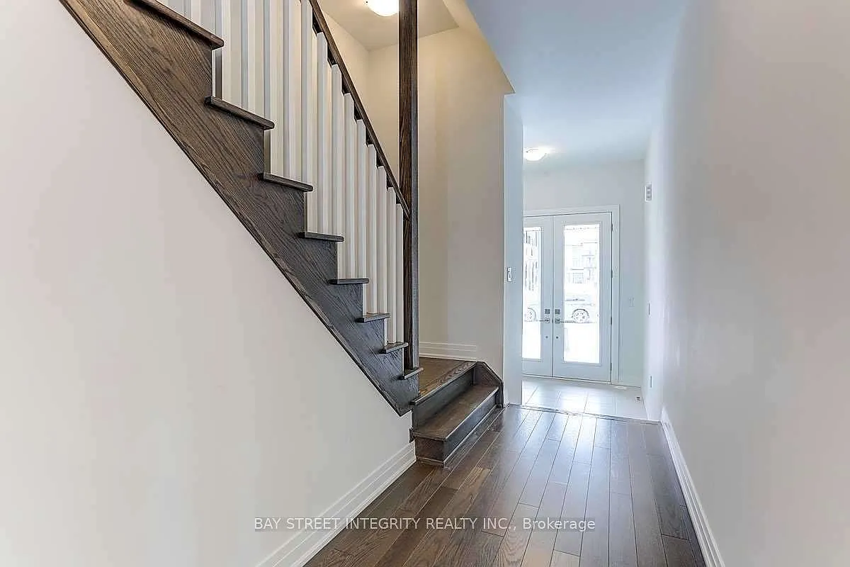 3 bed, $3,500 — Photo 2