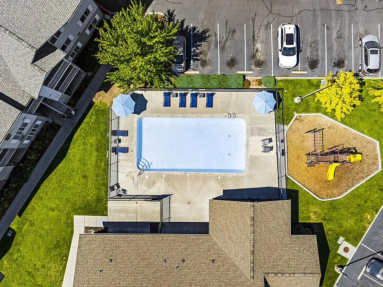 Heron Creek Apartments — Photo 5