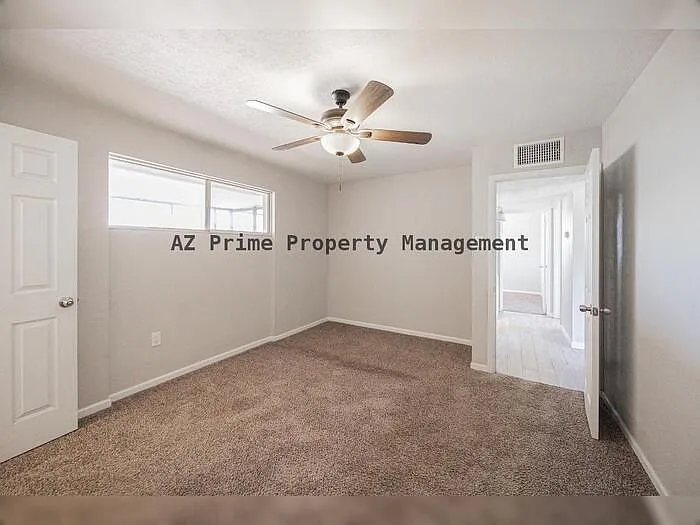 1140 W 7th St — Photo 17