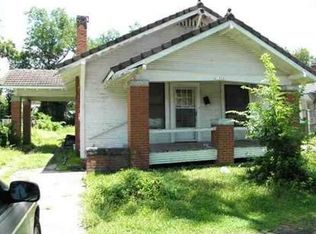 1565 Emile St, Beaumont, TX 77701