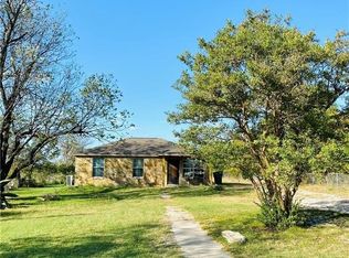 502 W Main St, Lometa, TX 76853