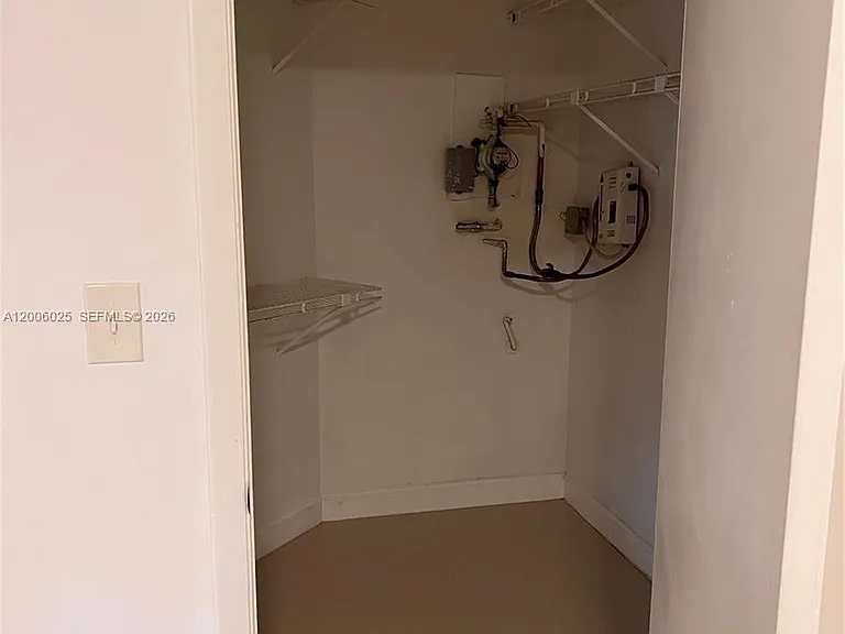 8290 Lake Dr #108 — Photo 25