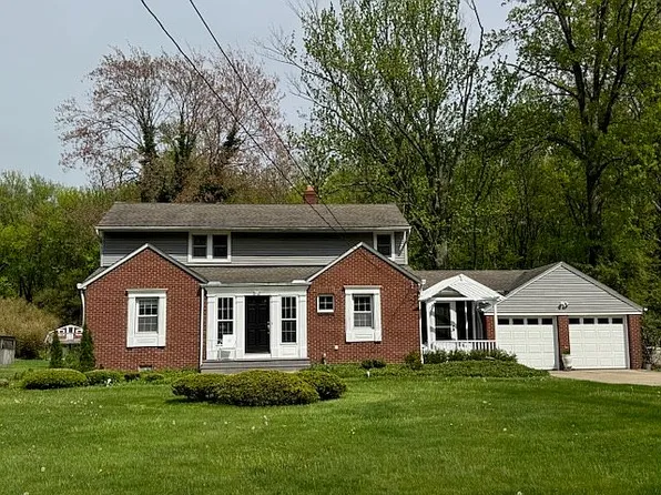 3227 Dover Center Rd, Westlake, OH 44145