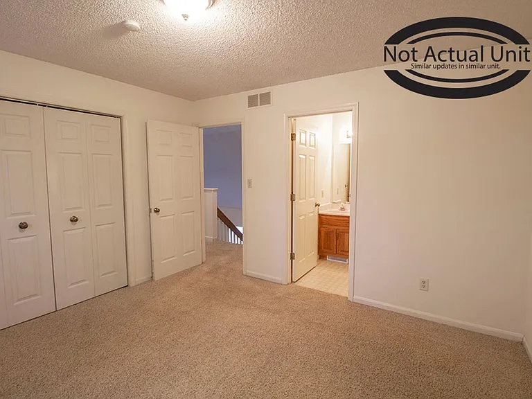 1904 Mirtle Grove Ct — Photo 15