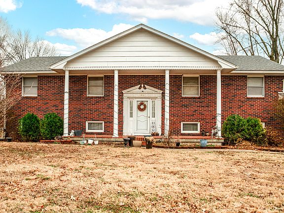 2nd image of 614 Briarwood Dr