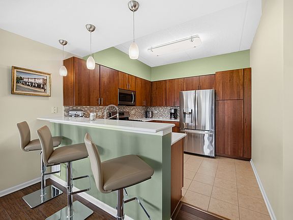 3rd image of 6420 Double Eagle Dr Unit 414