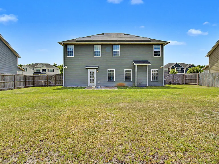 390 Fairview Cir — Photo 38