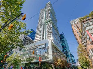 777 Richards St #2608, Vancouver, BC V6B 0M6