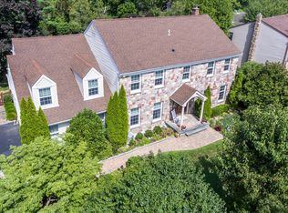 704 Wynnewood Dr, Yardley, PA 19067