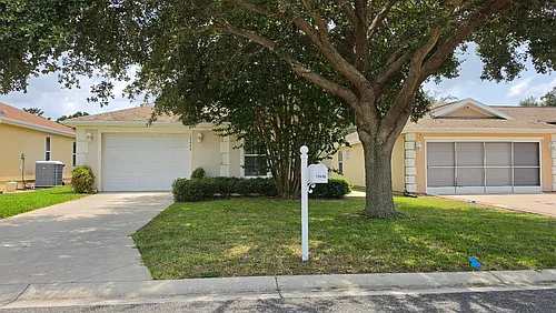 12415 NE 52nd Loop Photo 1