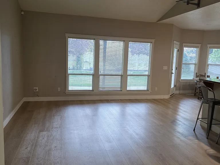 2640 W Los Flores Ct — Photo 9