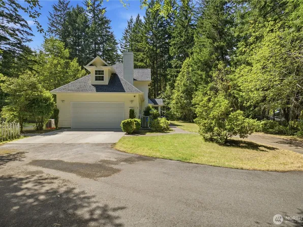 11848 Carriage Place SE, Olalla, WA 98359