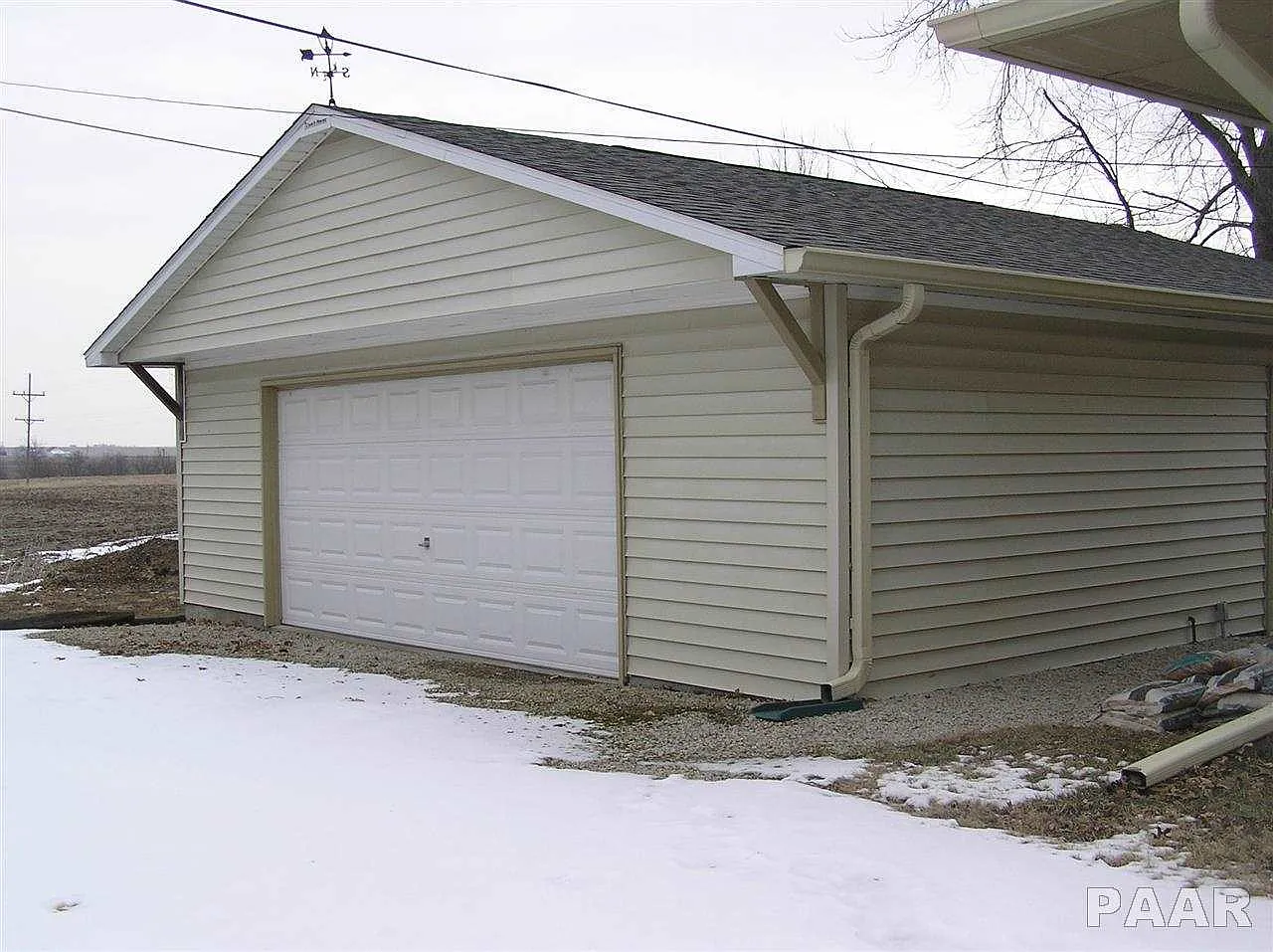 102 Heritage Ln photo 1
