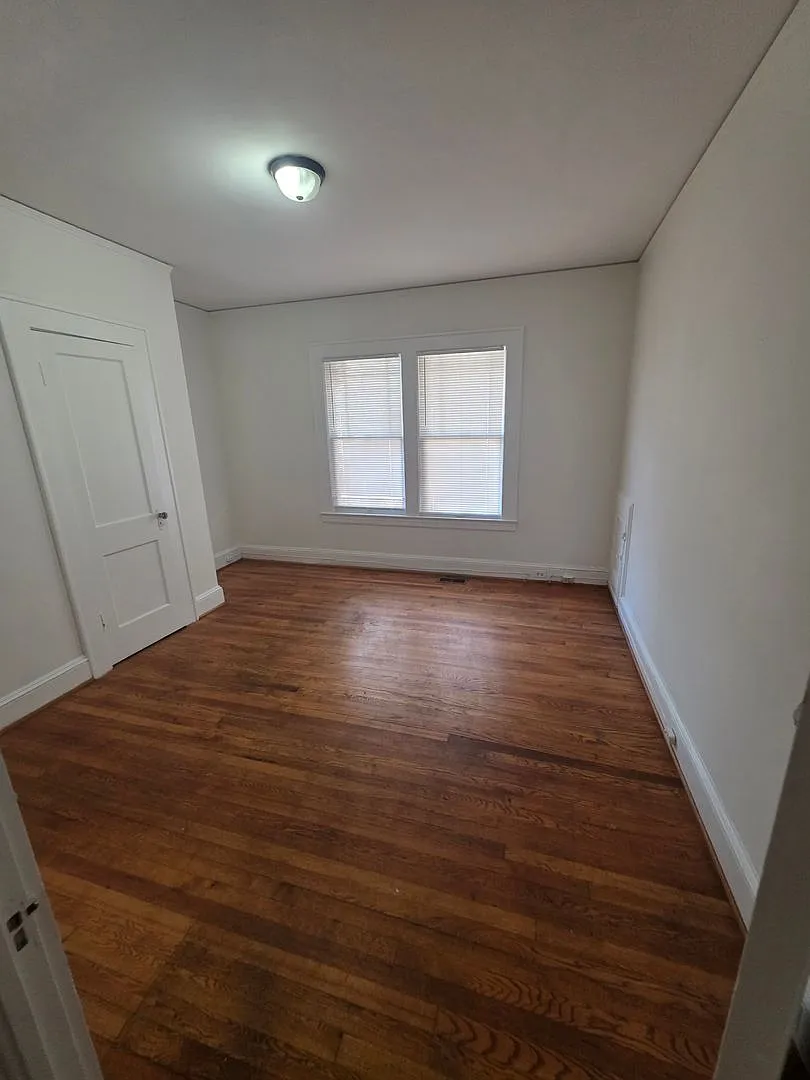 3901 Indiana Avenue — Photo 4