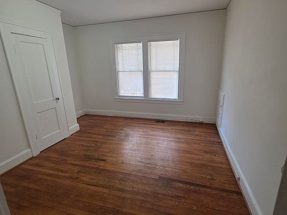 4th image of 3901 Indiana Ave