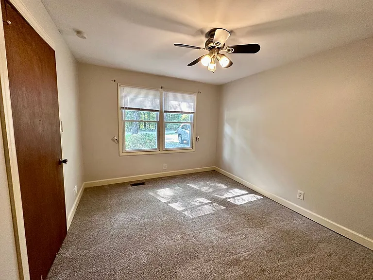 5909 George King Rd — Photo 12