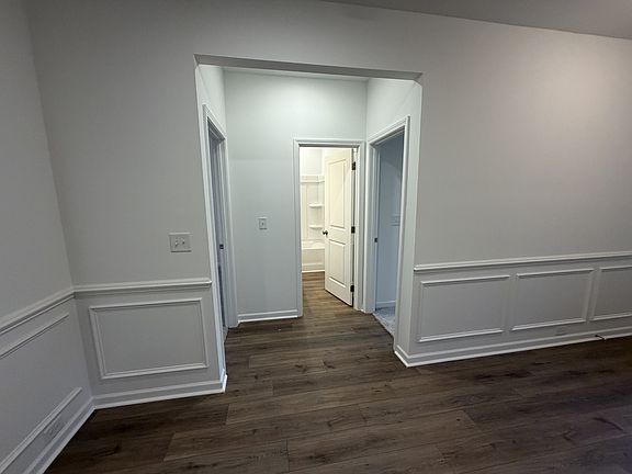 3rd image of 1120 Southerlynn Dr Lot 29