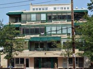 237 Great Neck Rd APT 3C, Great Neck, NY 11021