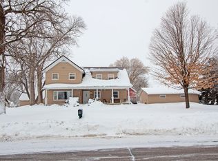 144 5th Ave S, Brownton, MN 55312