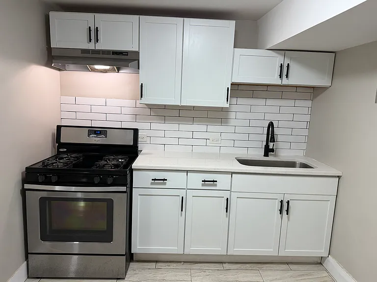 7503 W 64th St #B — Photo 3