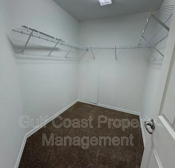 2676 Beaver Ter — Photo 25