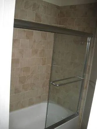 1715 W Virginia Ave NE #4 — Photo 6