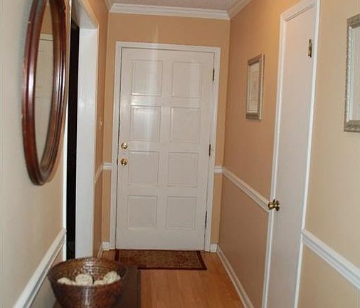 2nd image of 9070 Ponderosa Dr S