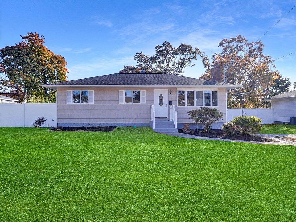 1st image of 51 Lynda Drive
