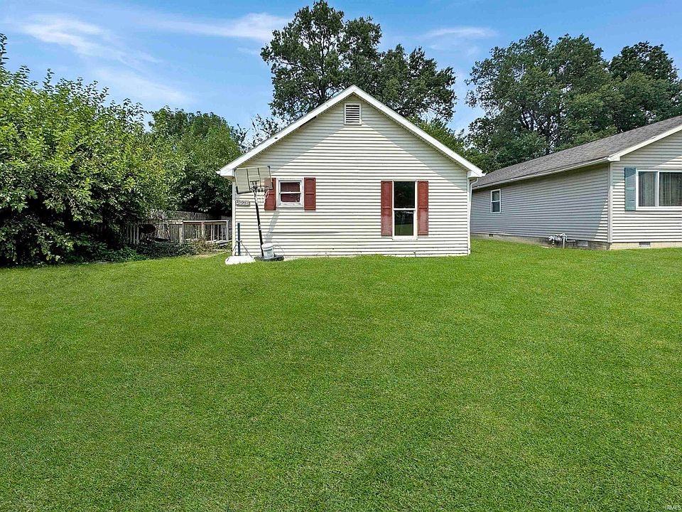 1st image of 2028 Kathleen Ave