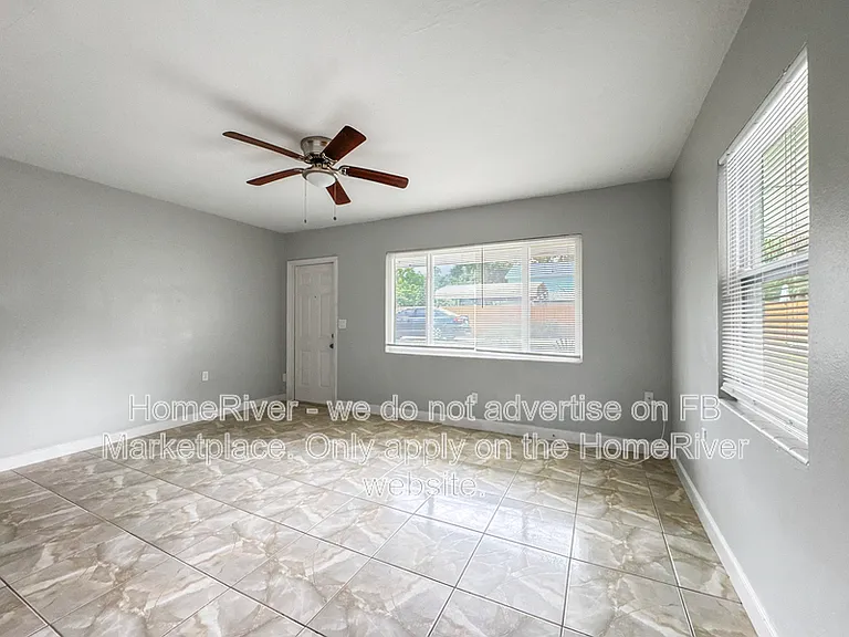 5809 Michigan Ave — Photo 5